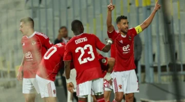 تحركات عاجلة.. إدارة الأهلي تتفاوض لضم مهاجم أجنبي بطلب من ييس توروب